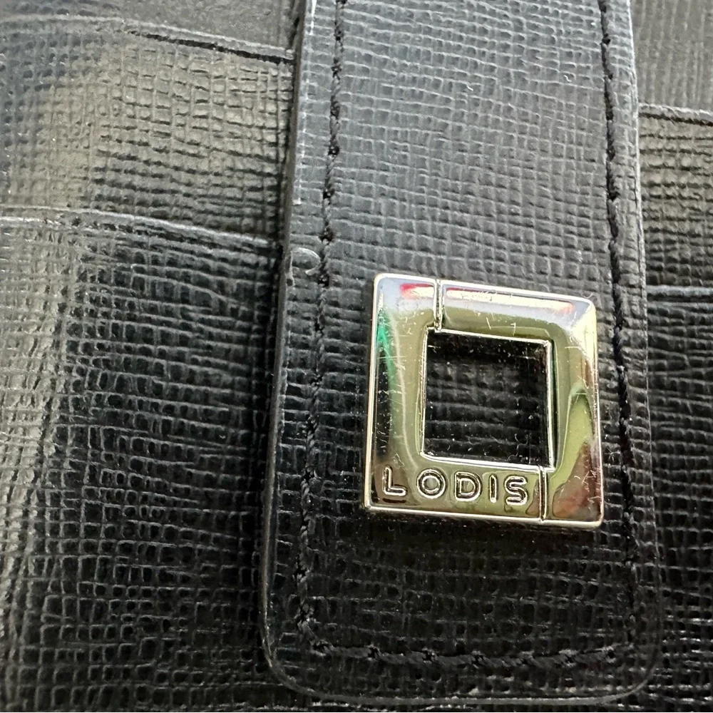 Lodis Black‎ Leather Card Wallet Julia Slim Compact Cash